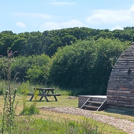 Cosy Cabins At Westfield Farm, Isle Of Wight Yarmouth  Extérieur photo