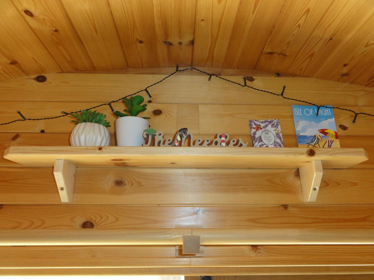 Cosy Cabins At Westfield Farm, Isle Of Wight Yarmouth  Extérieur photo